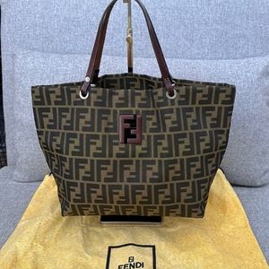 EUC Fendi zucca handbag